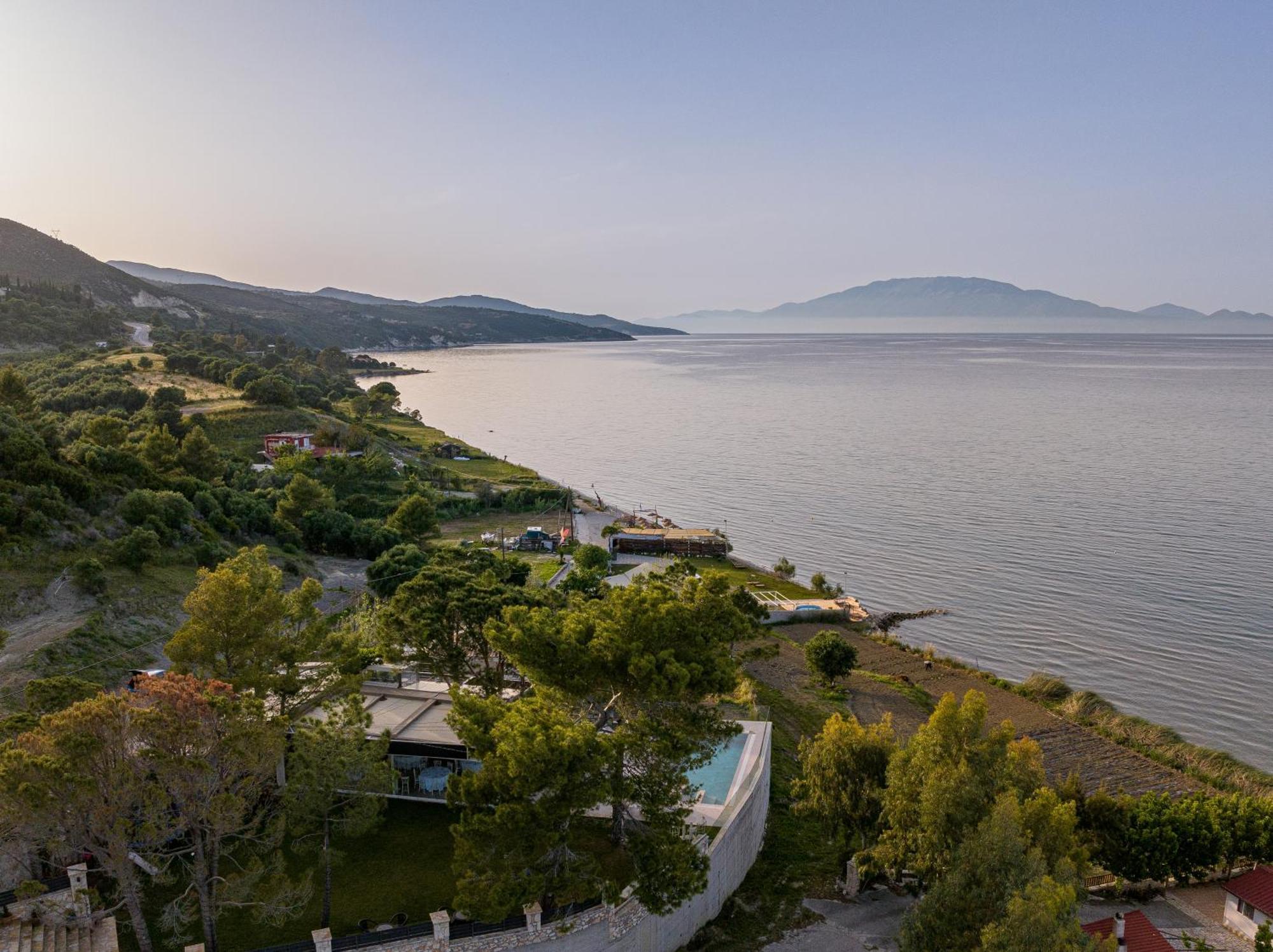 Addimare Sea View Villa, And Events Venue อาลีเกส ภายนอก รูปภาพ
